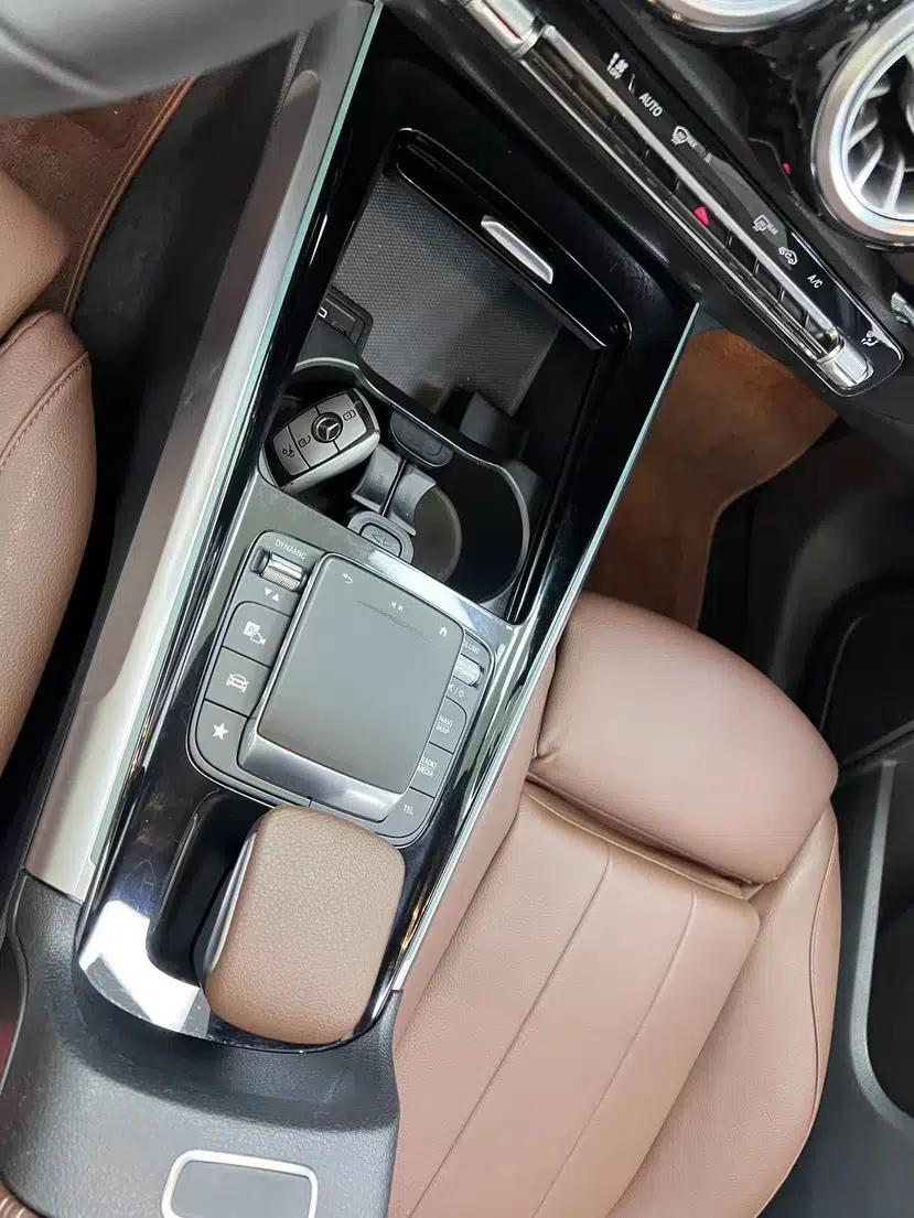Mercedes-Benz GLB 2023 GLB 220 Fashion Model — миниатюра 15