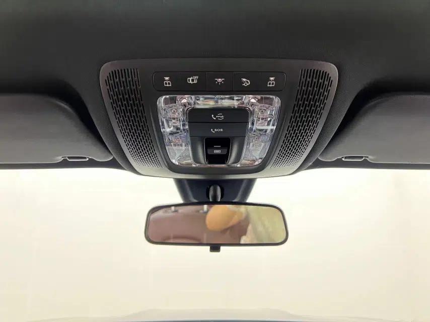 Mercedes-Benz GLB 2023 GLB 220 Fashion Model — миниатюра 21