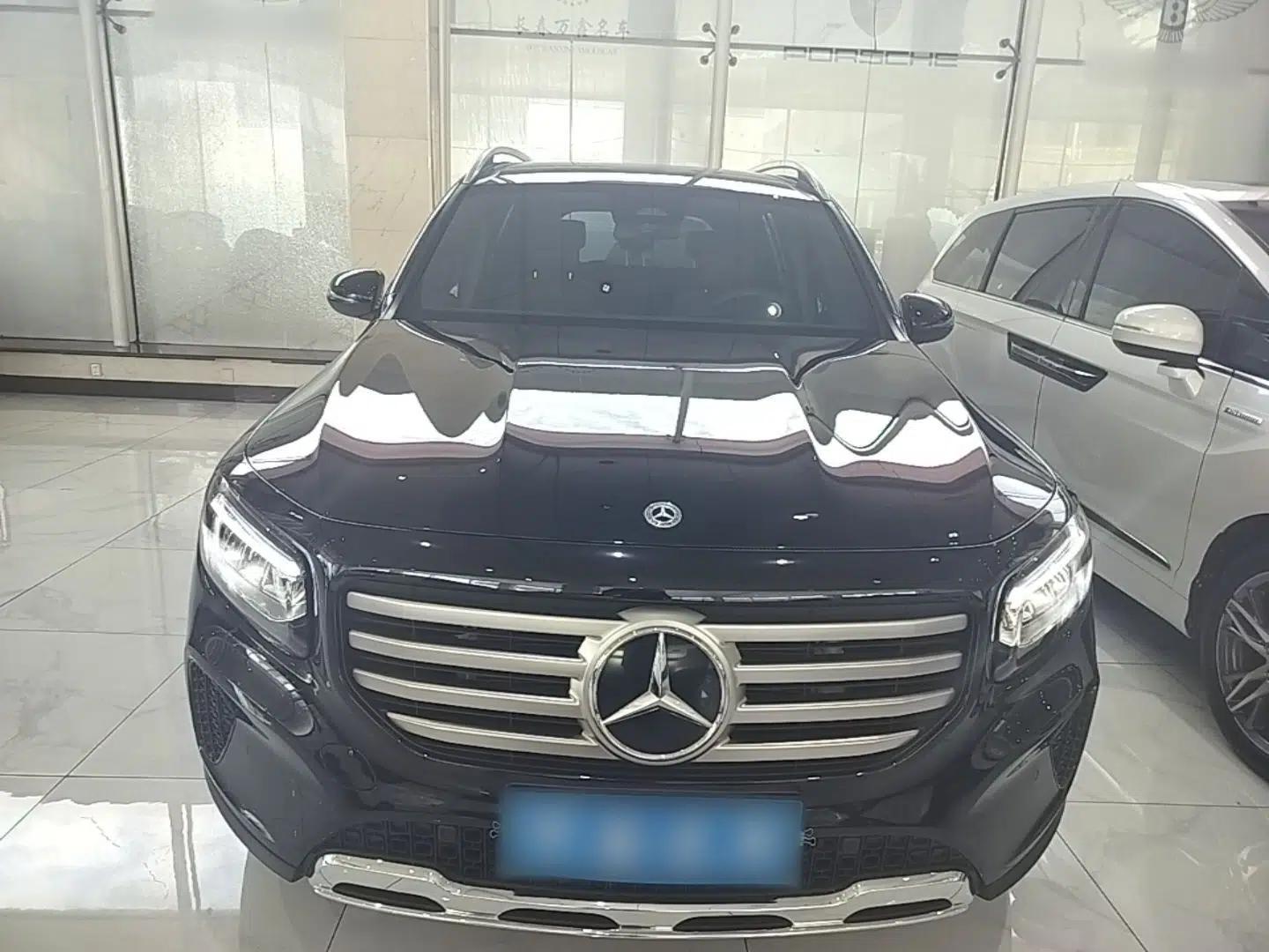 Mercedes-Benz GLB 2024 Refresh GLB 220 Dynamic Edition — миниатюра 2