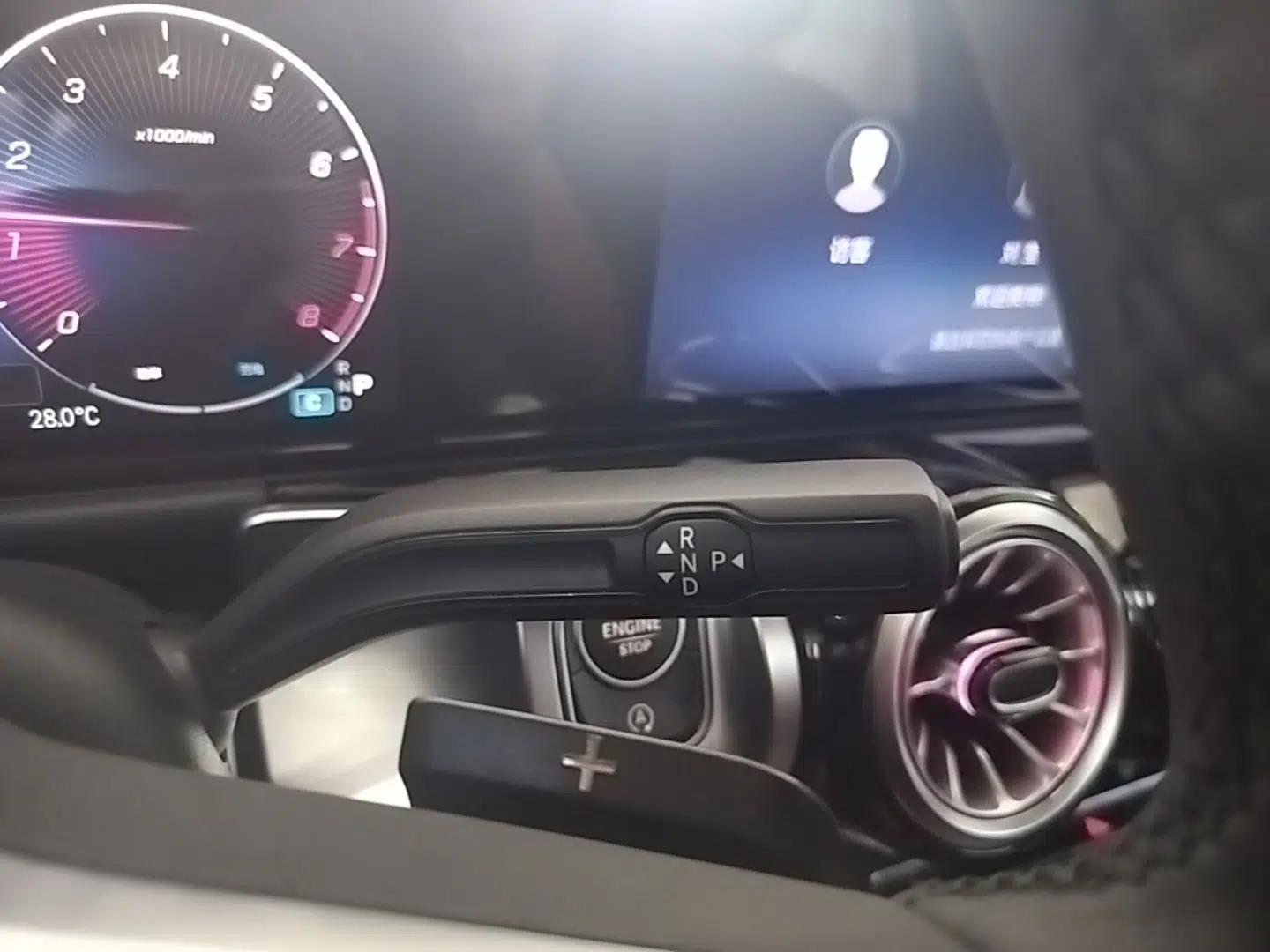 Mercedes-Benz GLB 2024 Refresh GLB 220 Dynamic Edition — миниатюра 16