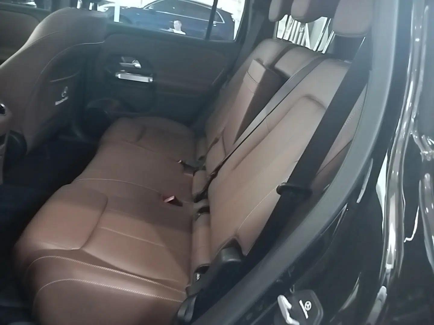 Mercedes-Benz GLB 2024 Refresh GLB 220 Dynamic Edition — миниатюра 20