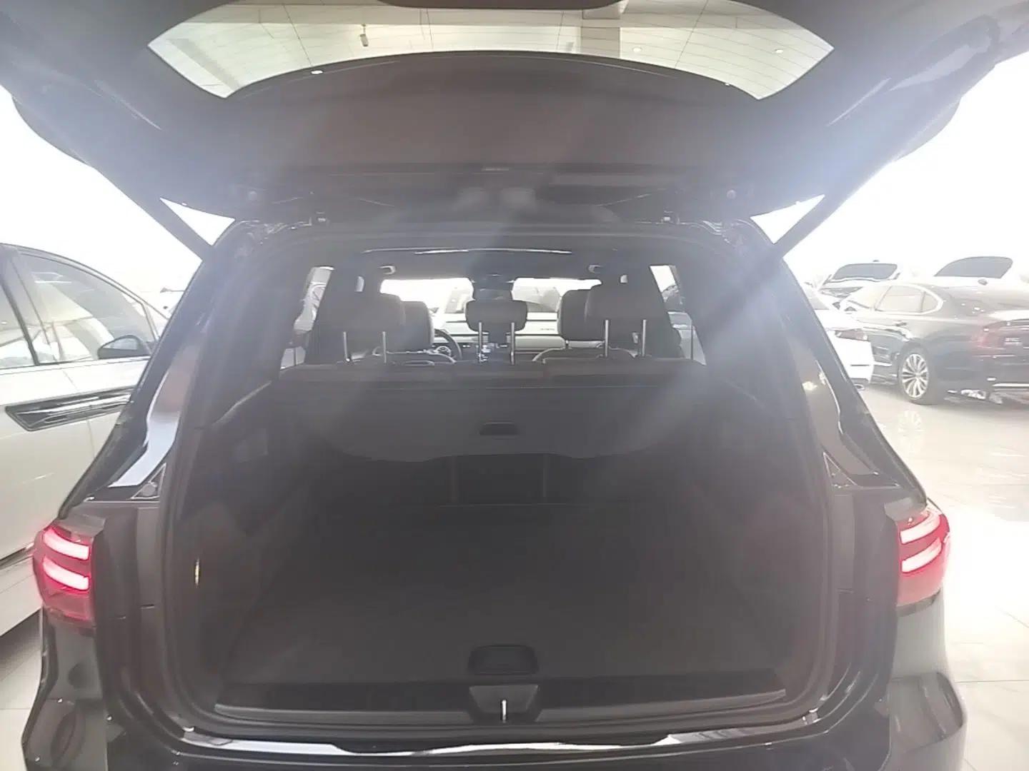 Mercedes-Benz GLB 2024 Refresh GLB 220 Dynamic Edition — миниатюра 22