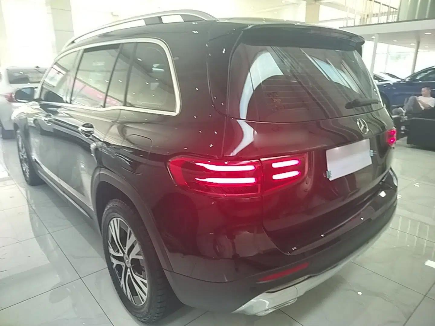 Mercedes-Benz GLB 2024 Refresh GLB 220 Dynamic Edition — миниатюра 4