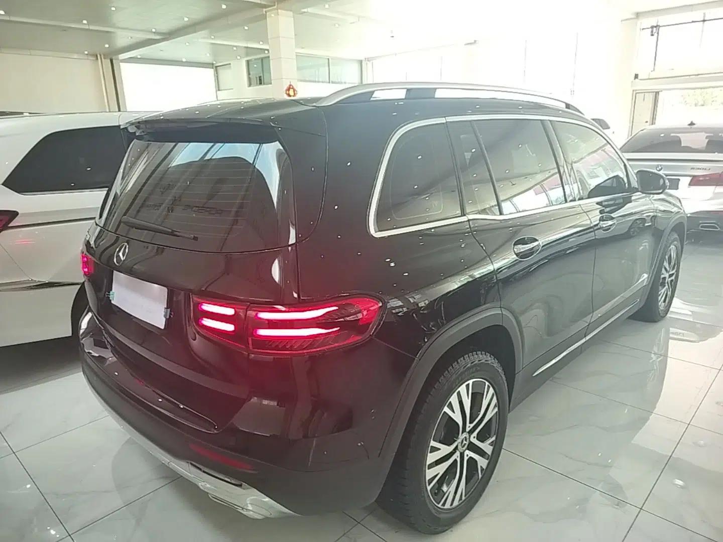 Mercedes-Benz GLB 2024 Refresh GLB 220 Dynamic Edition — миниатюра 6