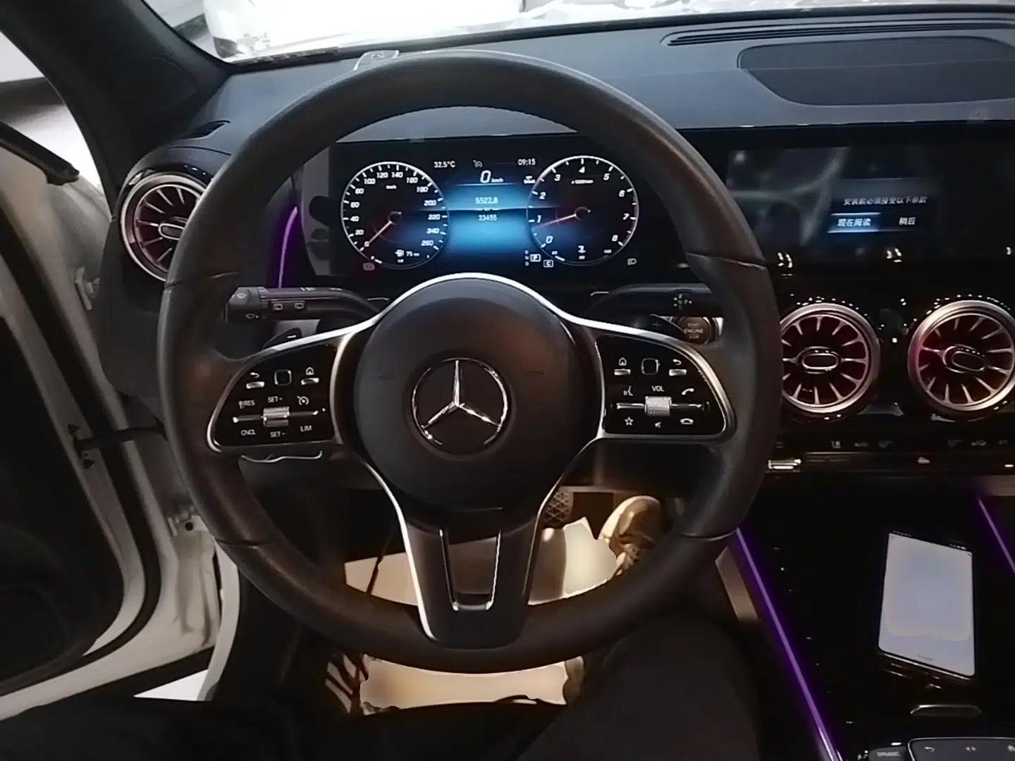 Mercedes-Benz GLB 2023 GLB 220 Fashion Model — миниатюра 13