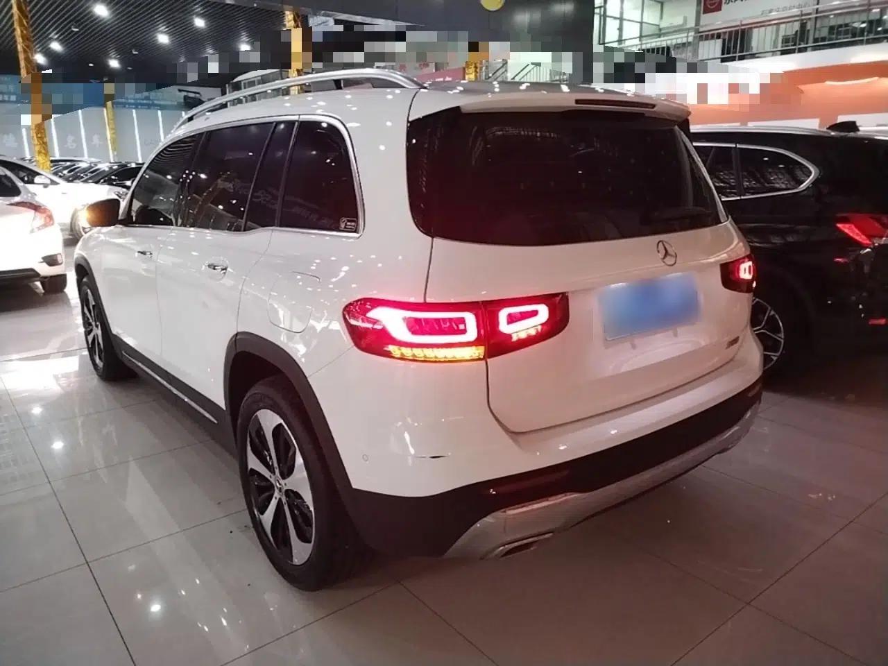 Mercedes-Benz GLB 2023 GLB 220 Fashion Model — миниатюра 4
