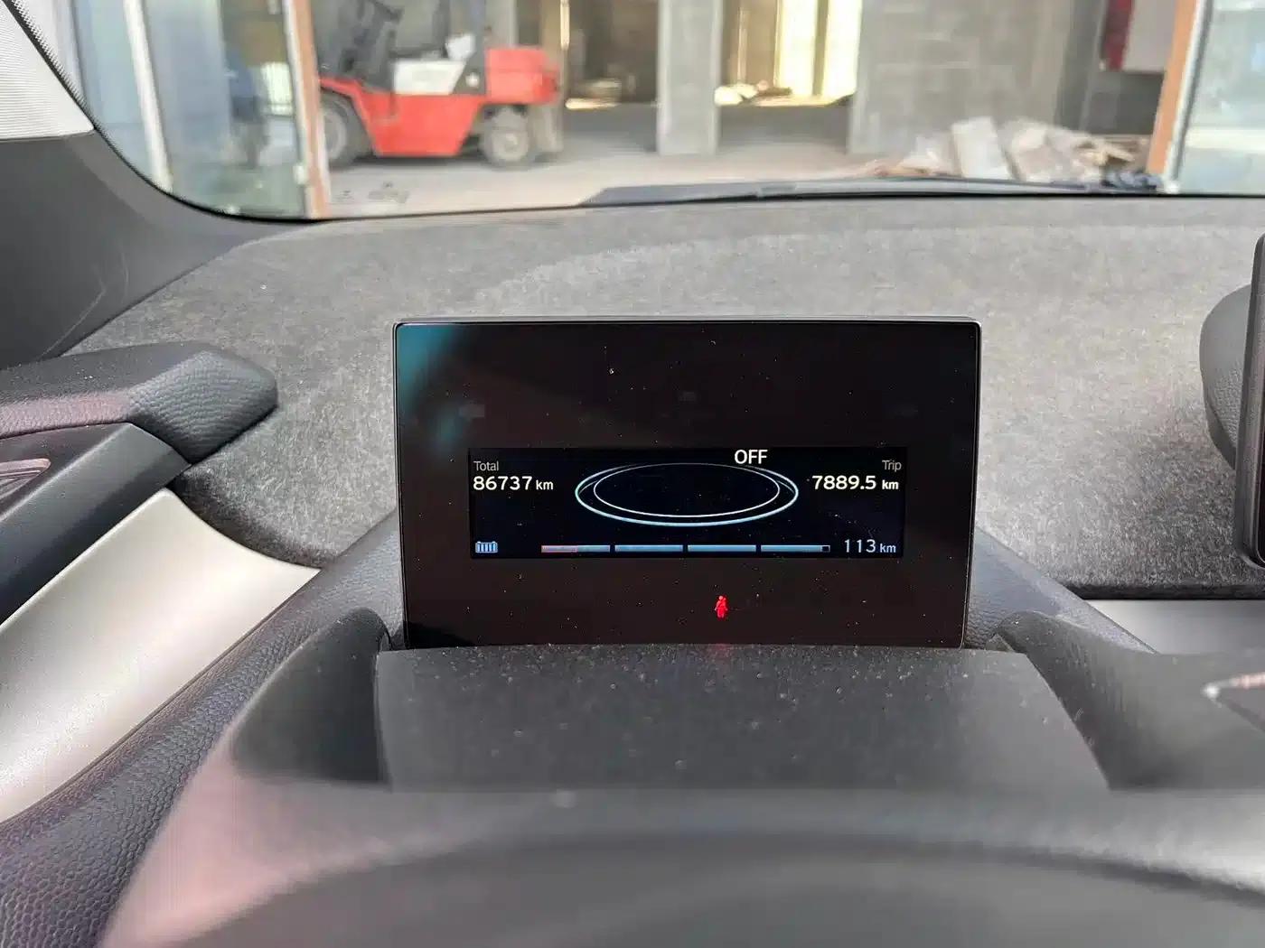BMW i3 (Imported) 2016 Upgraded Luxury Model — миниатюра 11