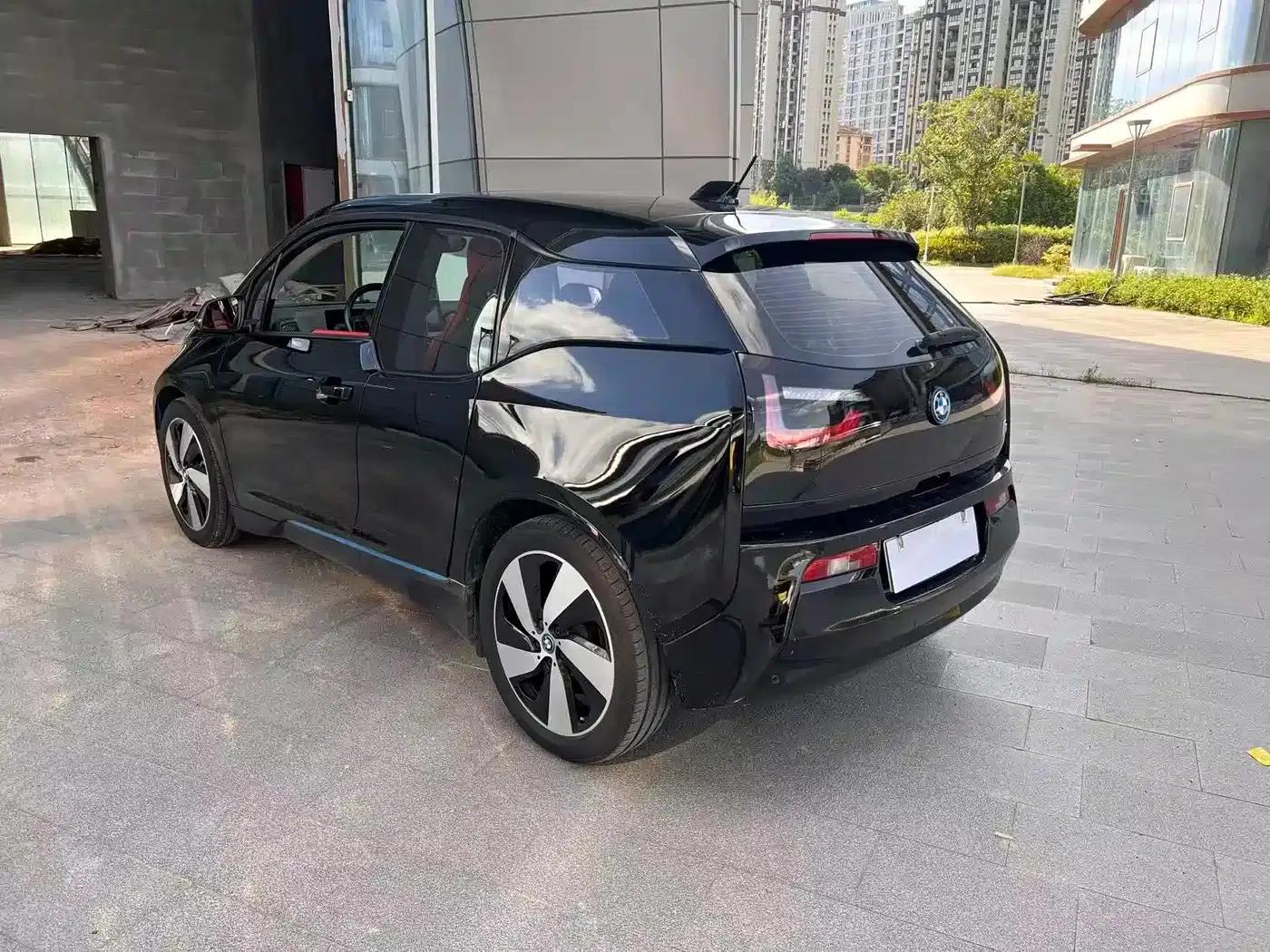 BMW i3 (Imported) 2016 Upgraded Luxury Model — миниатюра 4