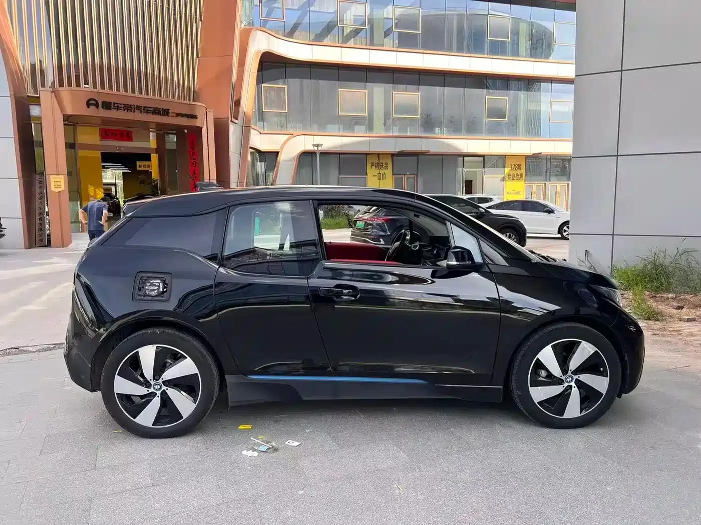 BMW i3 (Imported) 2016 Upgraded Luxury Model — миниатюра 7