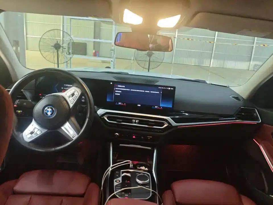 BMW i3 2022 eDrive 35L — миниатюра 7
