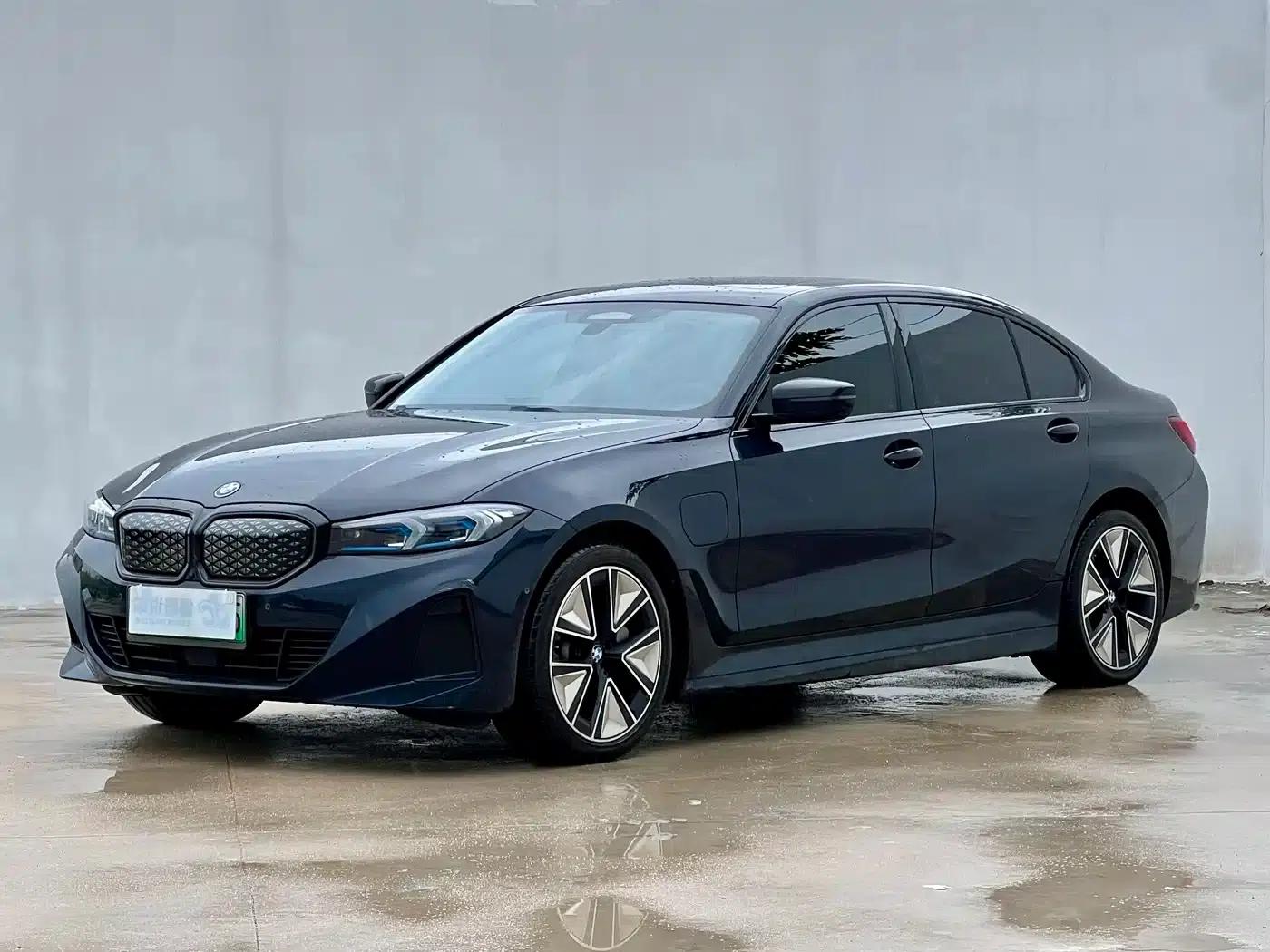 BMW i3 2025 eDrive 40 L Shadow Sport Package — миниатюра 1