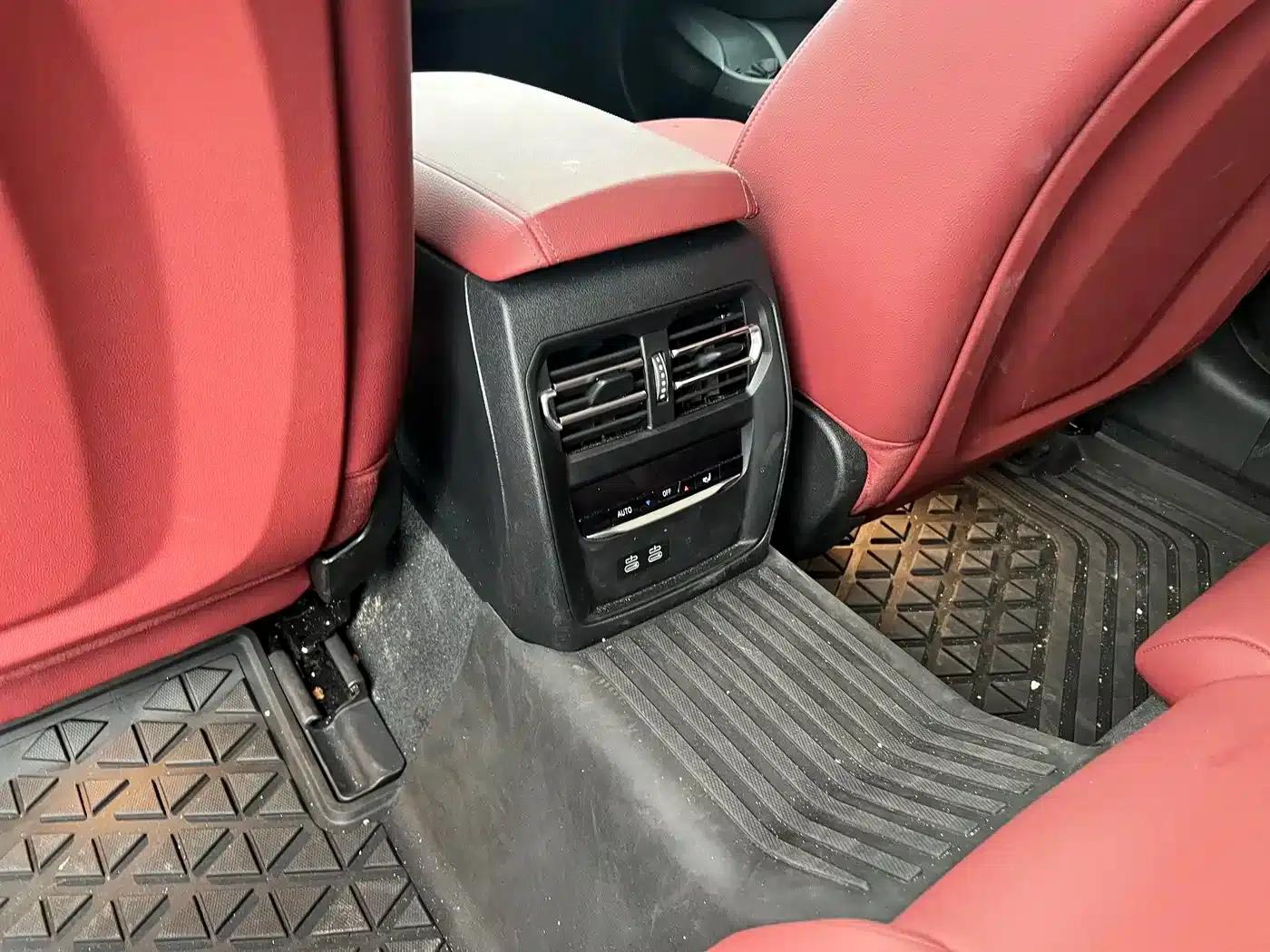 BMW i3 2025 eDrive 40 L Shadow Sport Package — миниатюра 10