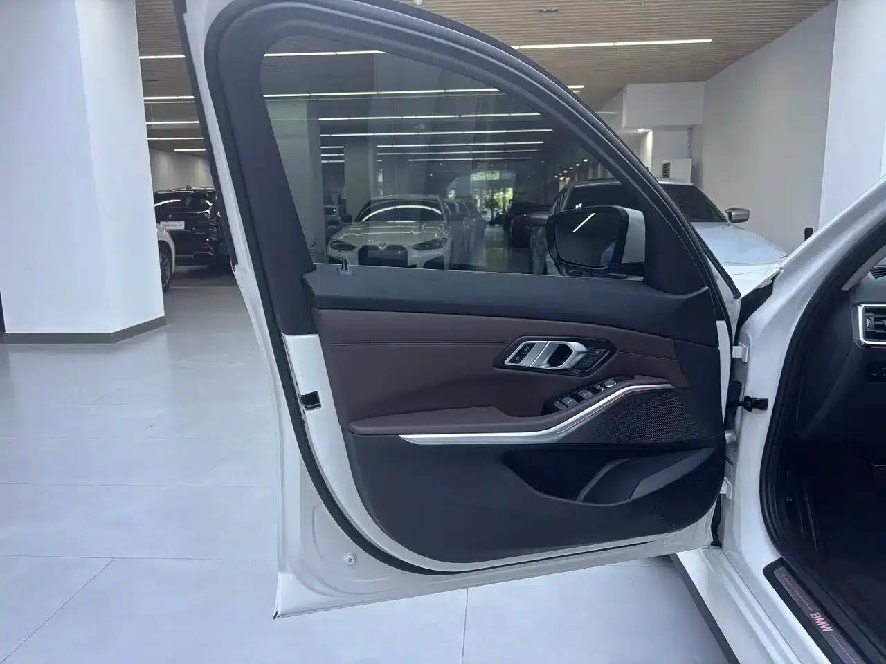 BMW i3 2024 eDrive 35L — миниатюра 11