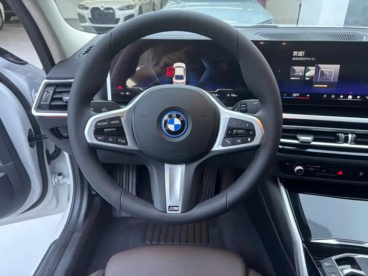 BMW i3 2024 eDrive 35L — миниатюра 14