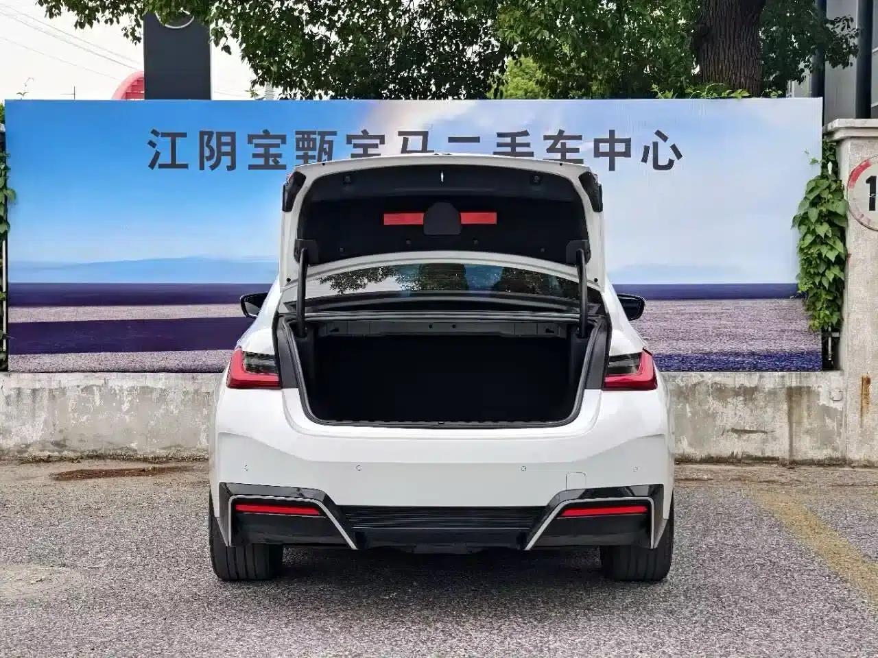 BMW i3 2024 eDrive 35L — миниатюра 5