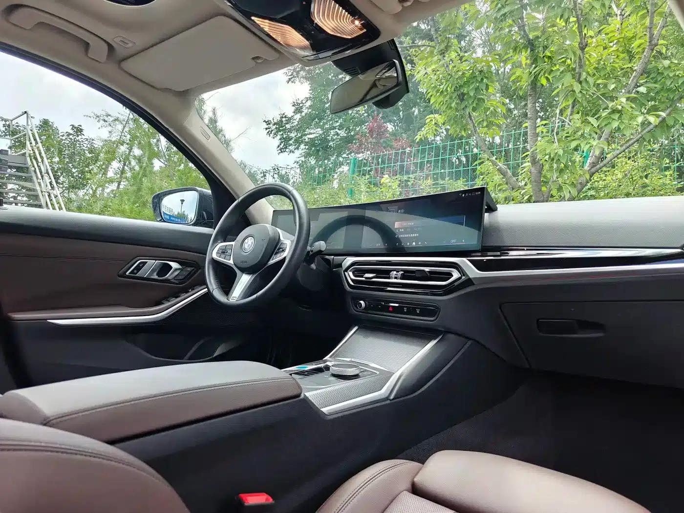 BMW i3 2024 eDrive 40 L Shadow Edition — миниатюра 14