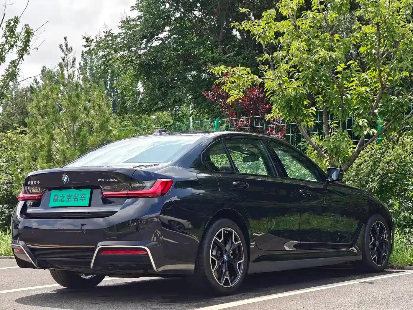 BMW i3 2024 eDrive 40 L Shadow Edition — миниатюра 7