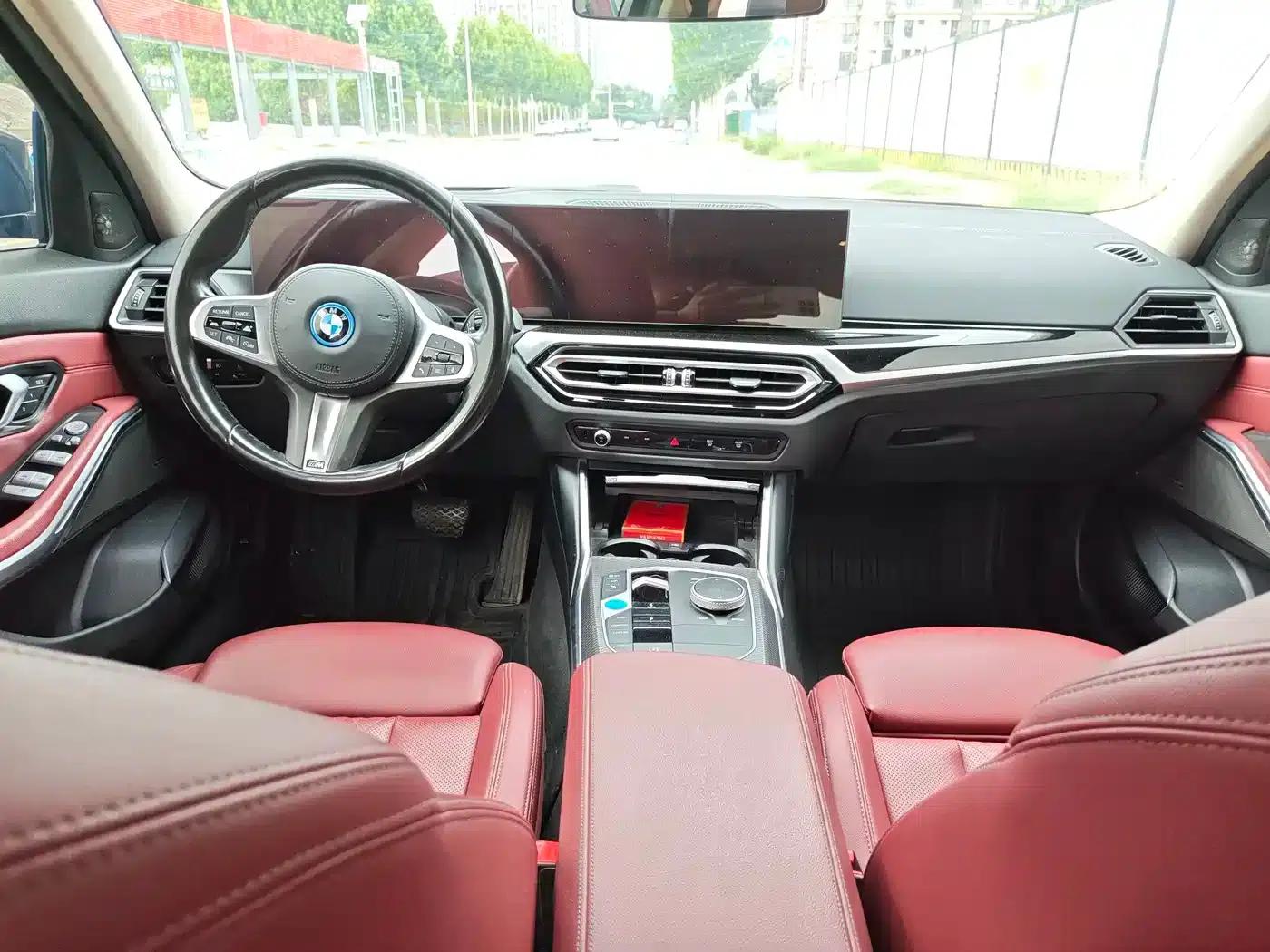 BMW i3 2023 eDrive 40 L Shadow Sport Package — миниатюра 4