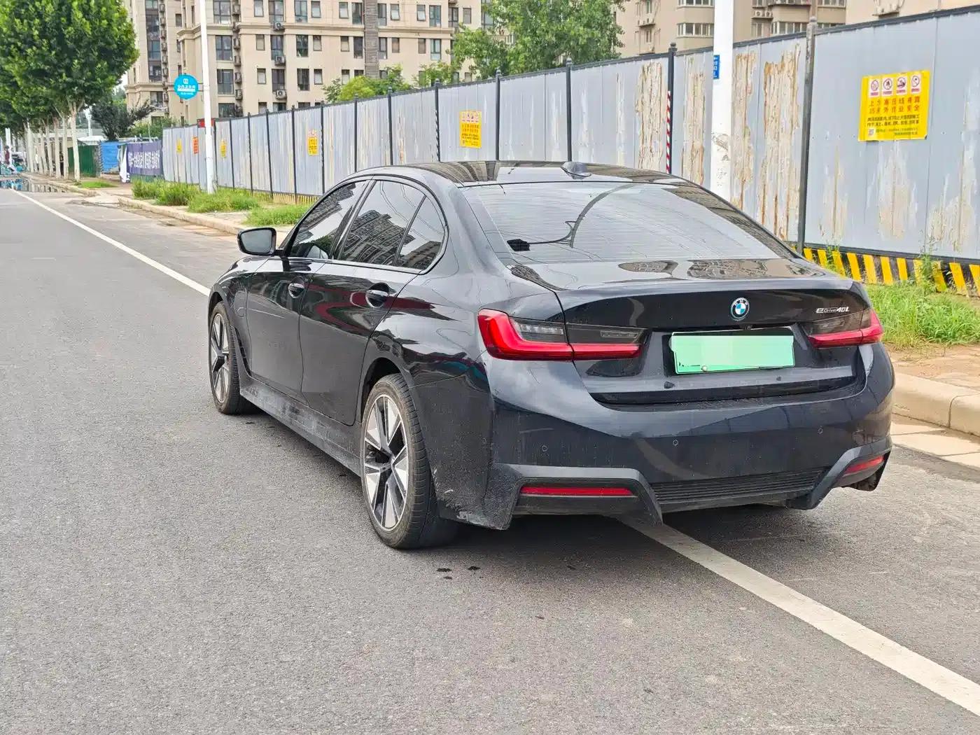 BMW i3 2023 eDrive 40 L Shadow Sport Package — миниатюра 10