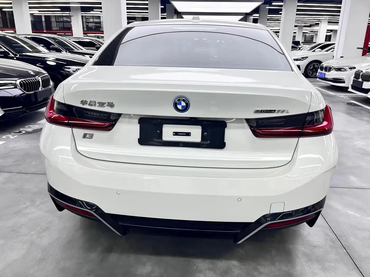 BMW i3 2024 eDrive 35L — миниатюра 15