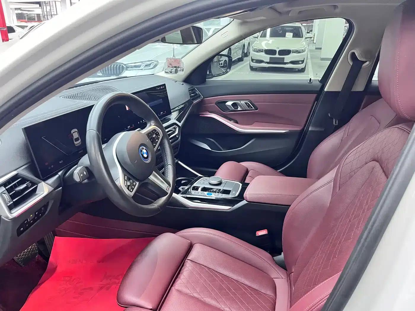 BMW i3 2024 eDrive 35L — миниатюра 4