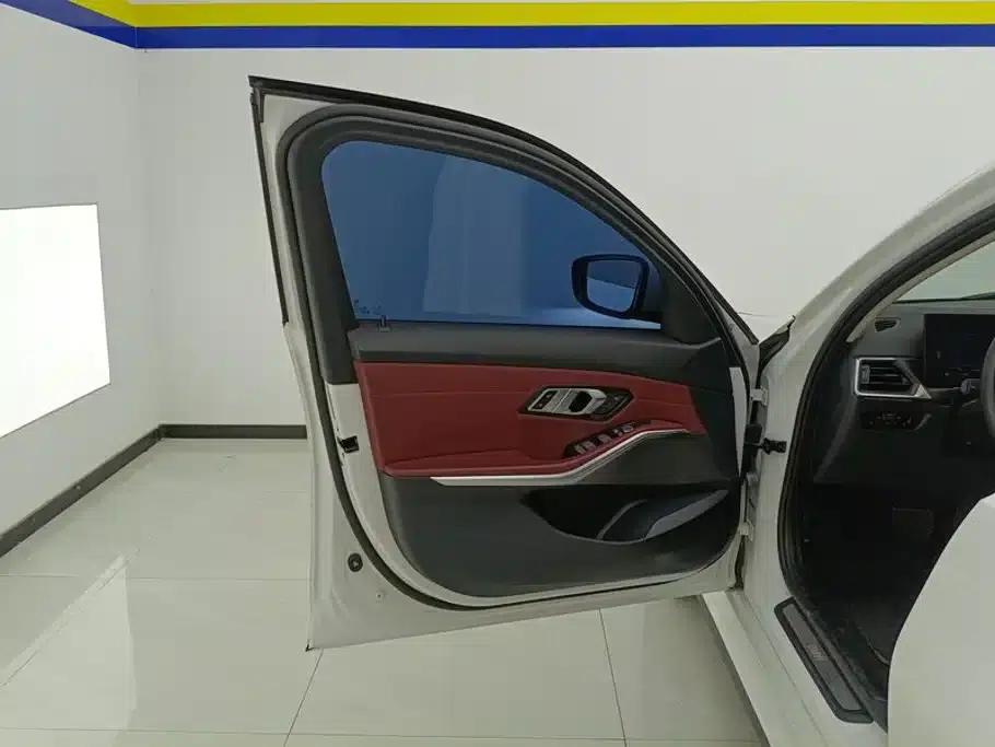 BMW i3 2024 eDrive 35L — миниатюра 7