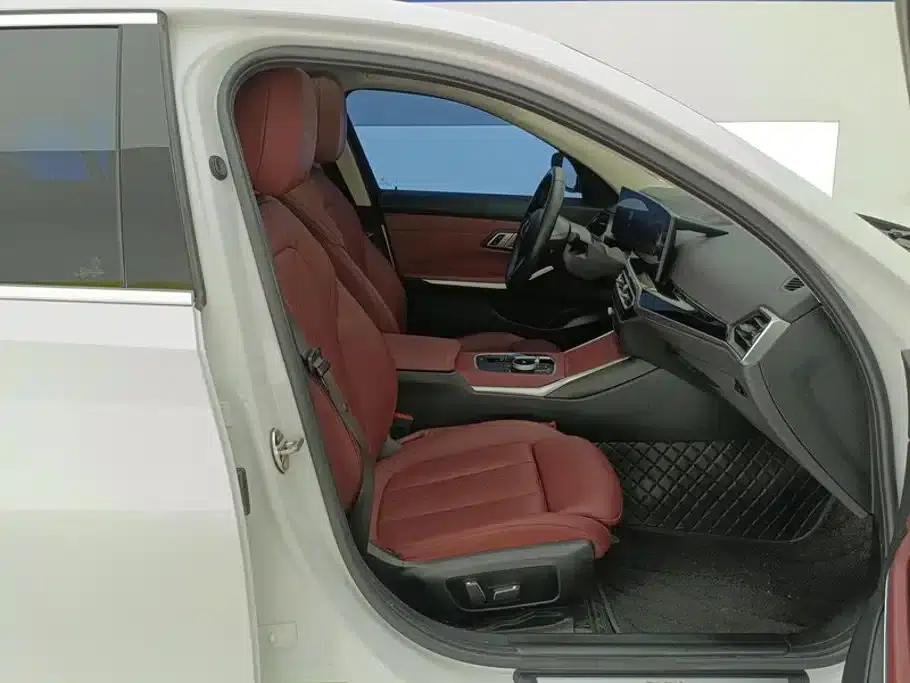 BMW i3 2024 eDrive 35L — миниатюра 8