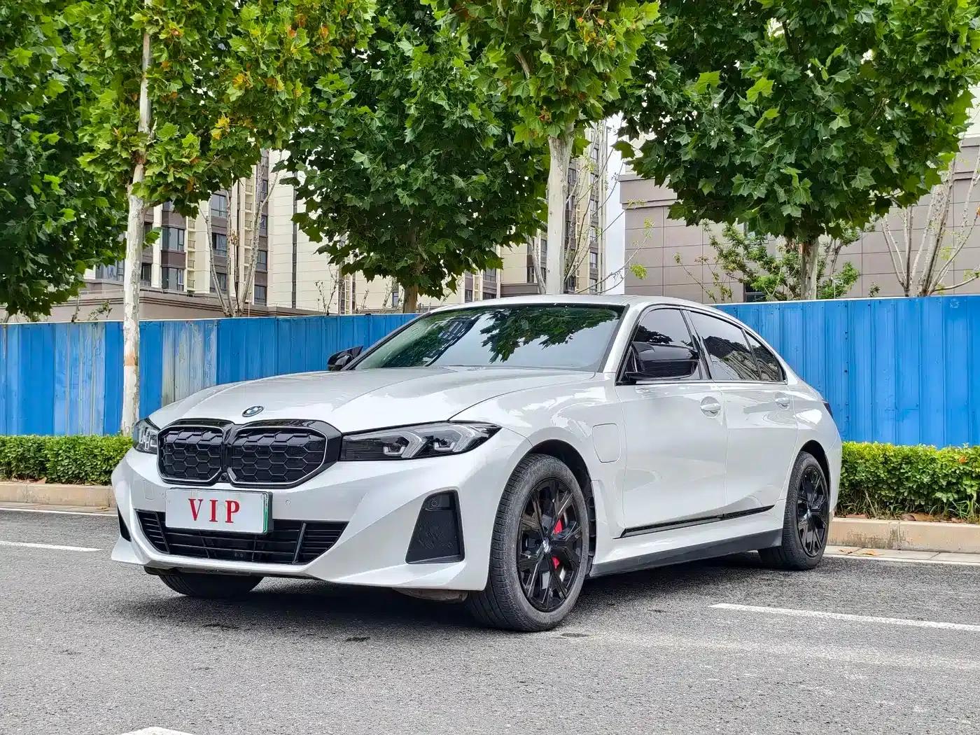 BMW i3 2024 eDrive 35L — миниатюра 1