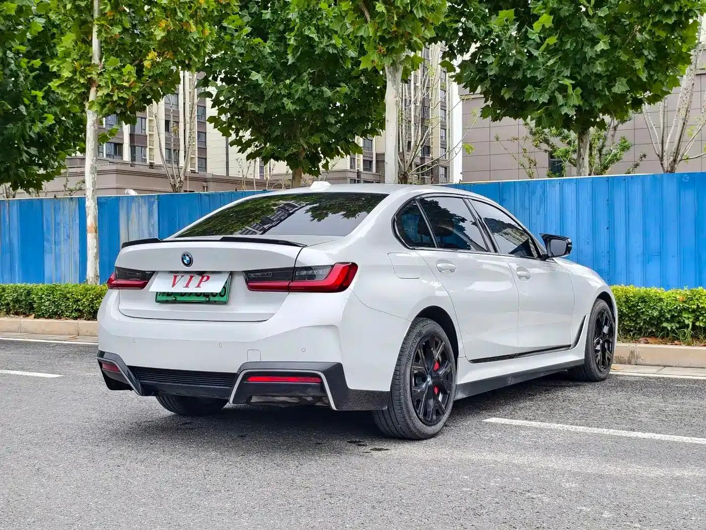 BMW i3 2024 eDrive 35L — миниатюра 9