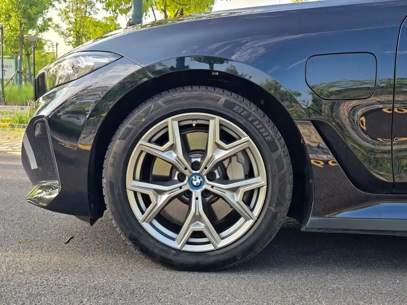 BMW i3 2022 eDrive 35L — миниатюра 20