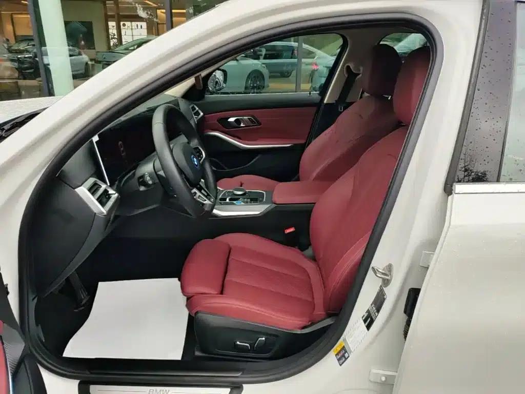 BMW i3 2025 eDrive 35 L — миниатюра 15