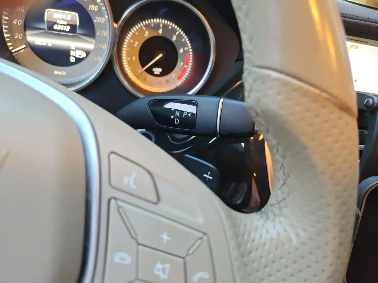 Mercedes-Benz CLS 2012 CLS 300 CGI — миниатюра 14