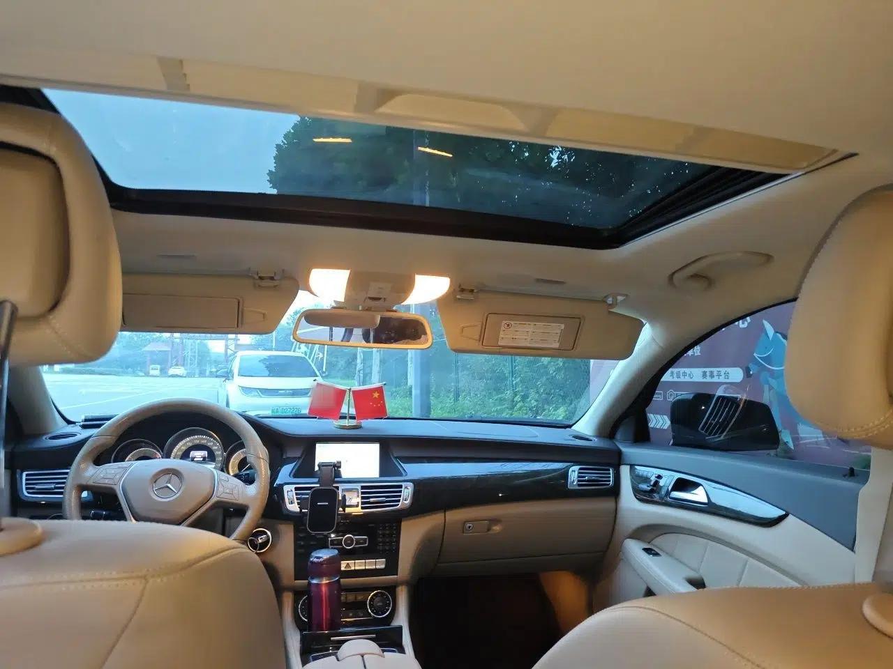 Mercedes-Benz CLS 2012 CLS 300 CGI — миниатюра 18