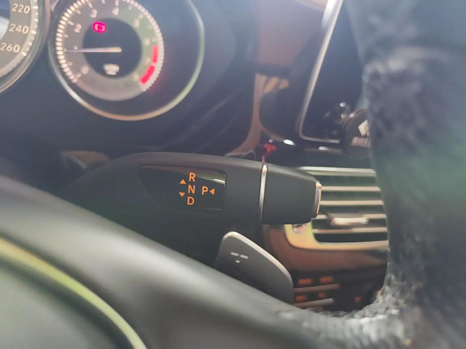 Mercedes-Benz CLS 2015 CLS 260 — миниатюра 16