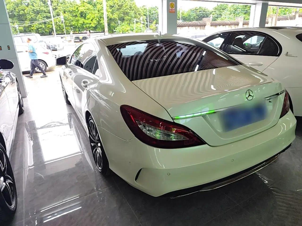 Mercedes-Benz CLS 2015 CLS 260 — миниатюра 4