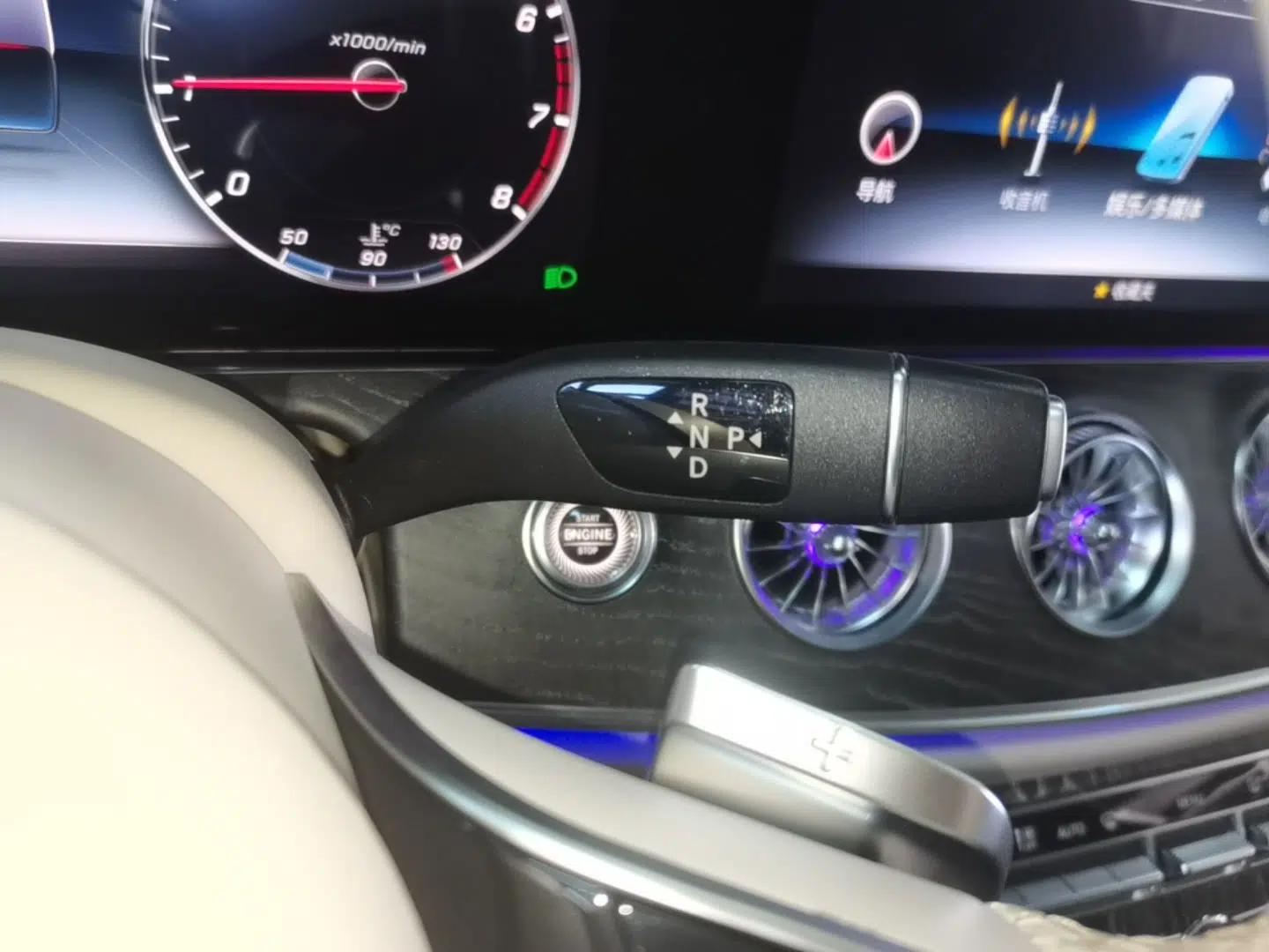 Mercedes-Benz CLS 2018 CLS 300 Dynamic Edition — миниатюра 16