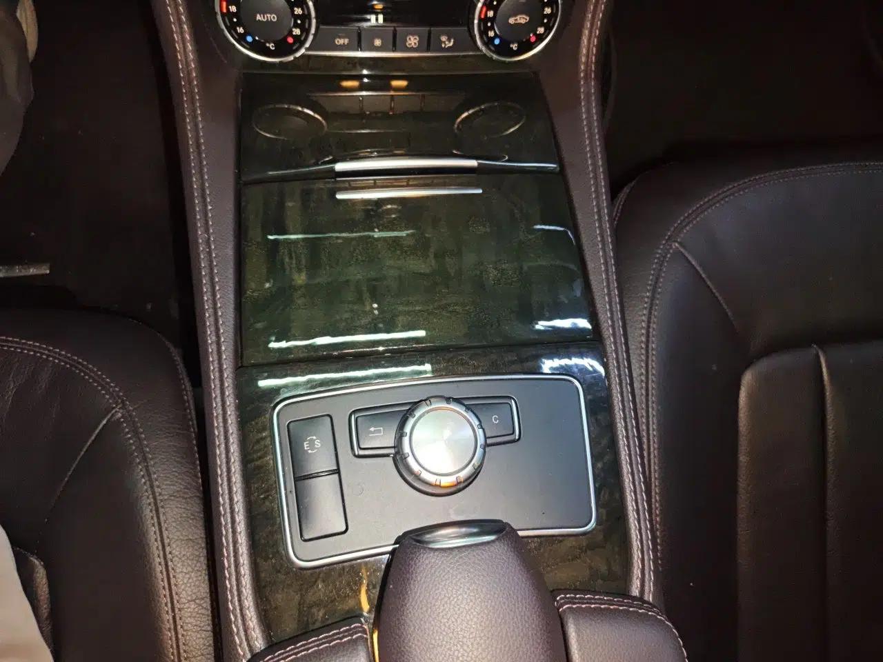 Mercedes-Benz CLS 2012 CLS 300 CGI — миниатюра 14