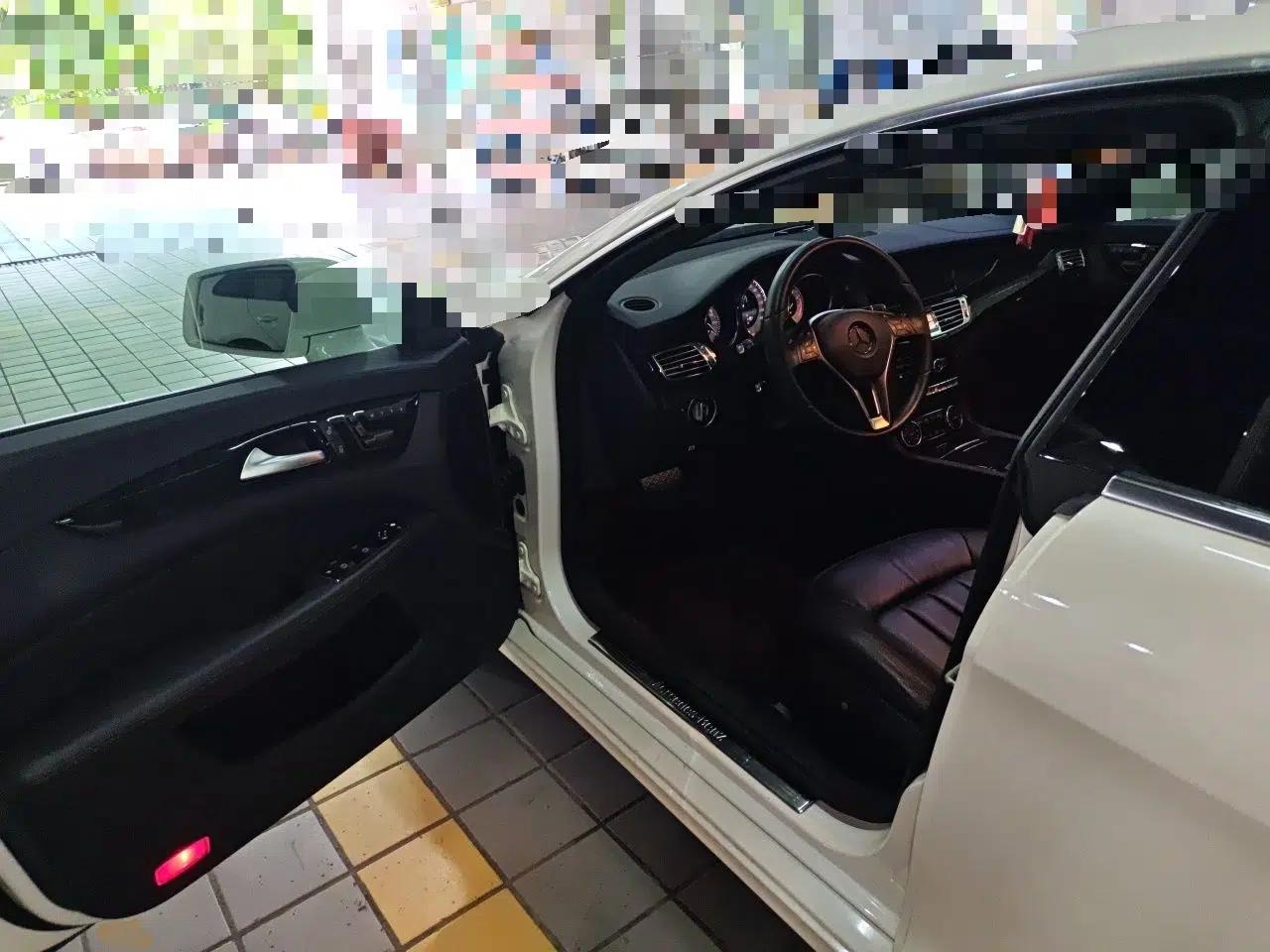 Mercedes-Benz CLS 2012 CLS 300 CGI — миниатюра 16