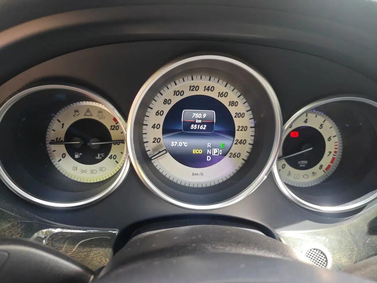 Mercedes-Benz CLS 2015 CLS 320 — миниатюра 12