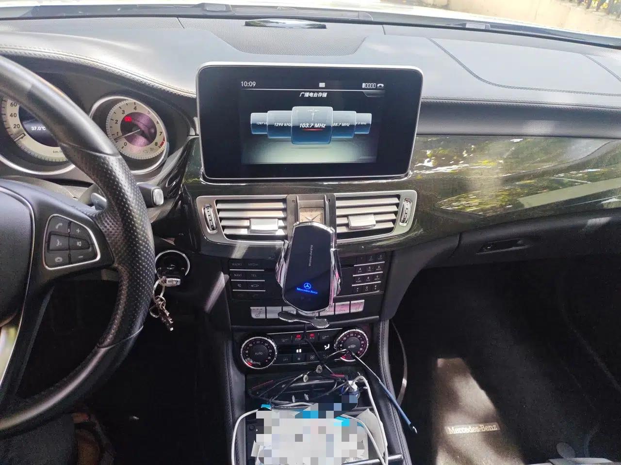 Mercedes-Benz CLS 2015 CLS 320 — миниатюра 13