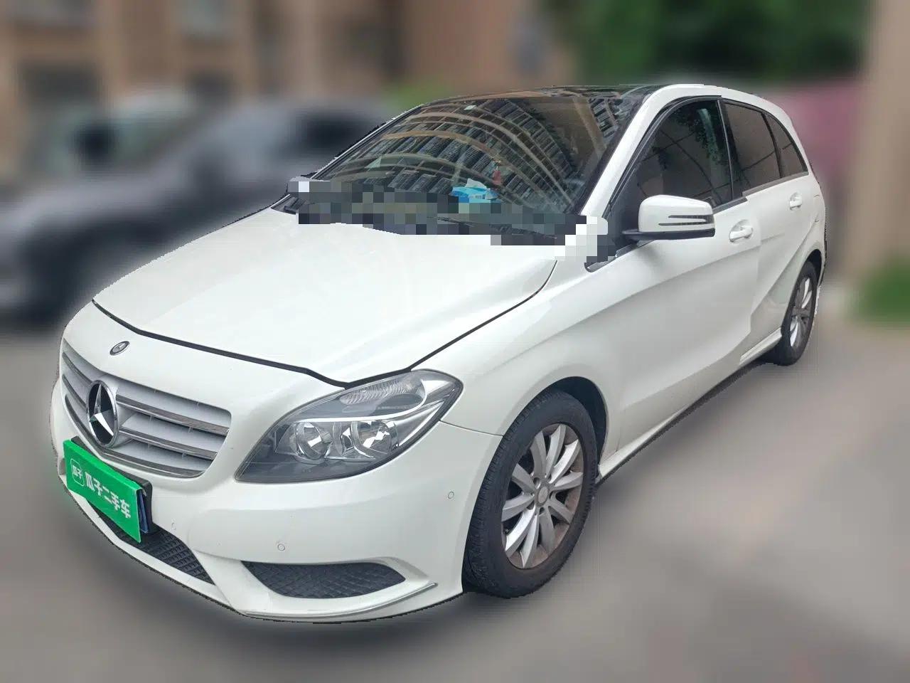 Mercedes-Benz B-Class 2012 B 180 — миниатюра 1
