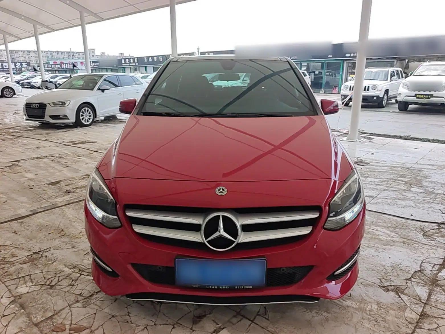 Mercedes-Benz B-Class 2018 B 200 Sport Edition — миниатюра 2