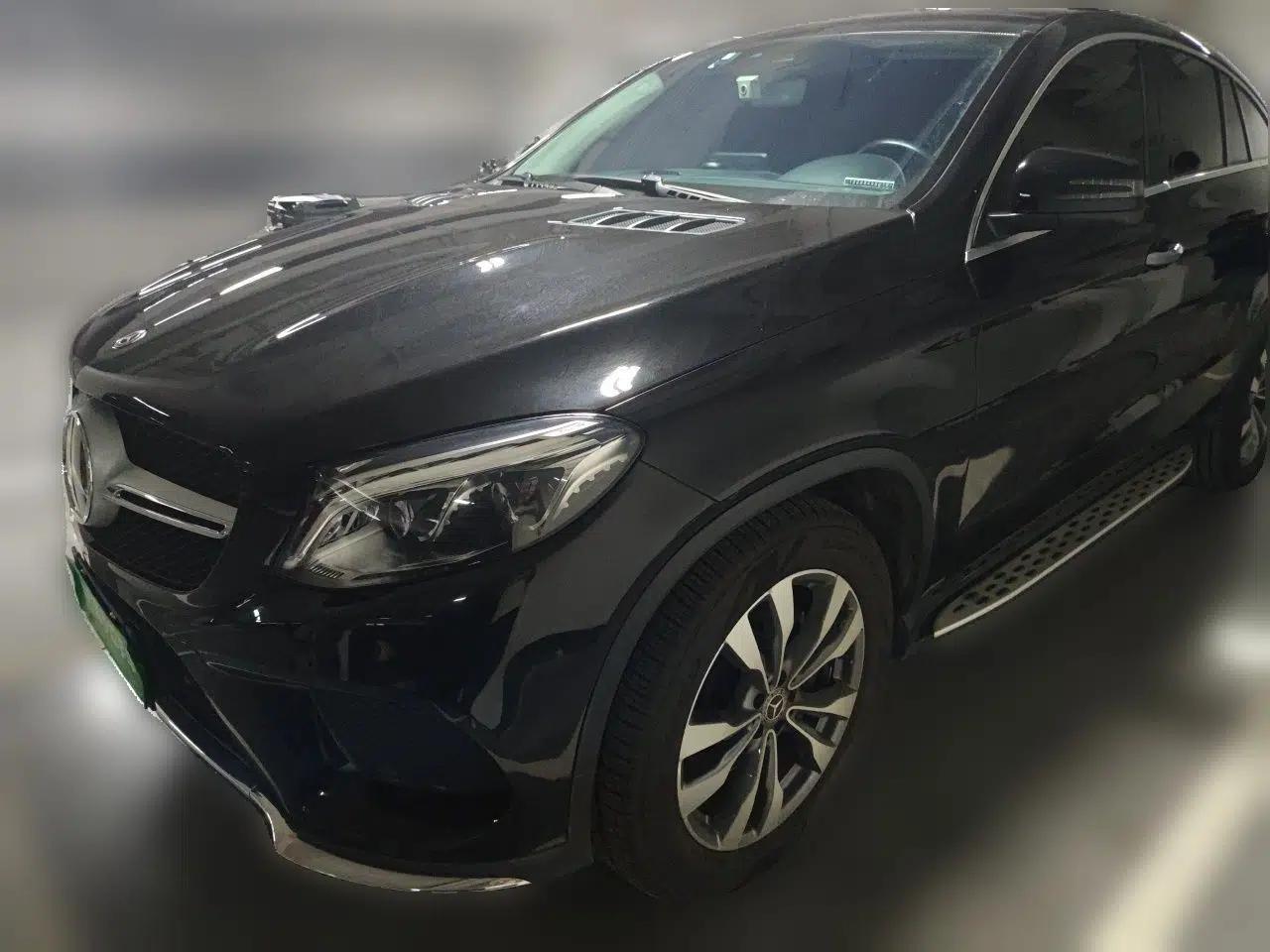 Mercedes-Benz GLE Coupe 2018 GLE 400 4MATIC Coupe SUV — миниатюра 1