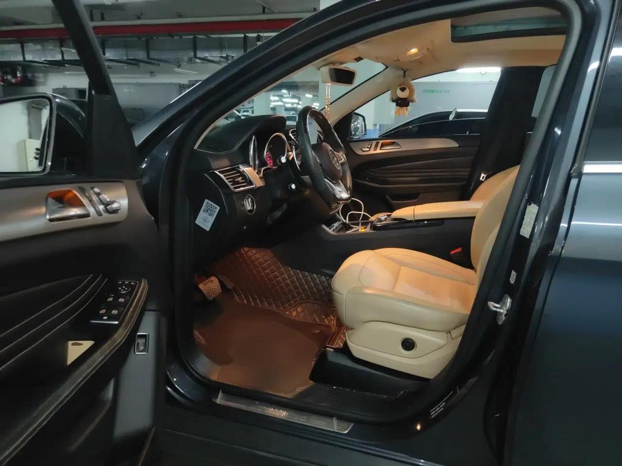 Mercedes-Benz GLE Coupe 2015 GLE 320 4MATIC Coupe SUV — миниатюра 16