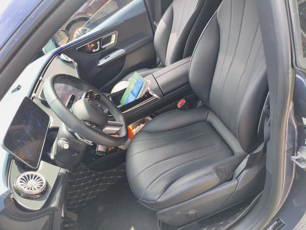 Mercedes-Benz EQE 2022 350 First Edition Special Version — миниатюра 15