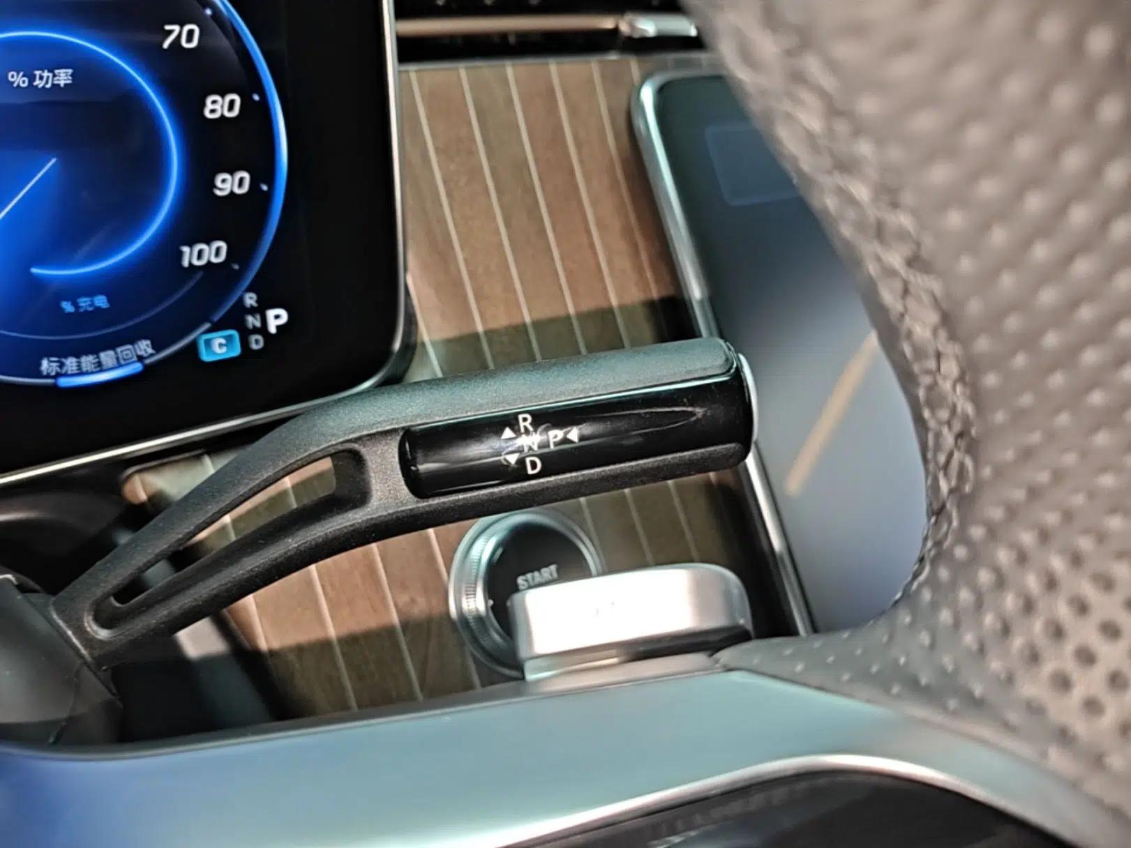 Mercedes-Benz EQE 2022 350 Luxury Edition — миниатюра 16
