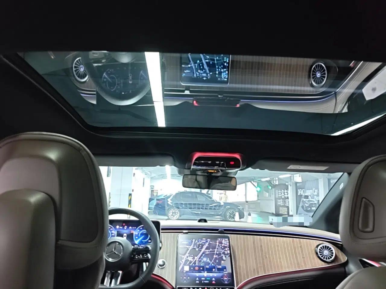 Mercedes-Benz EQE 2022 350 Luxury Edition — миниатюра 21