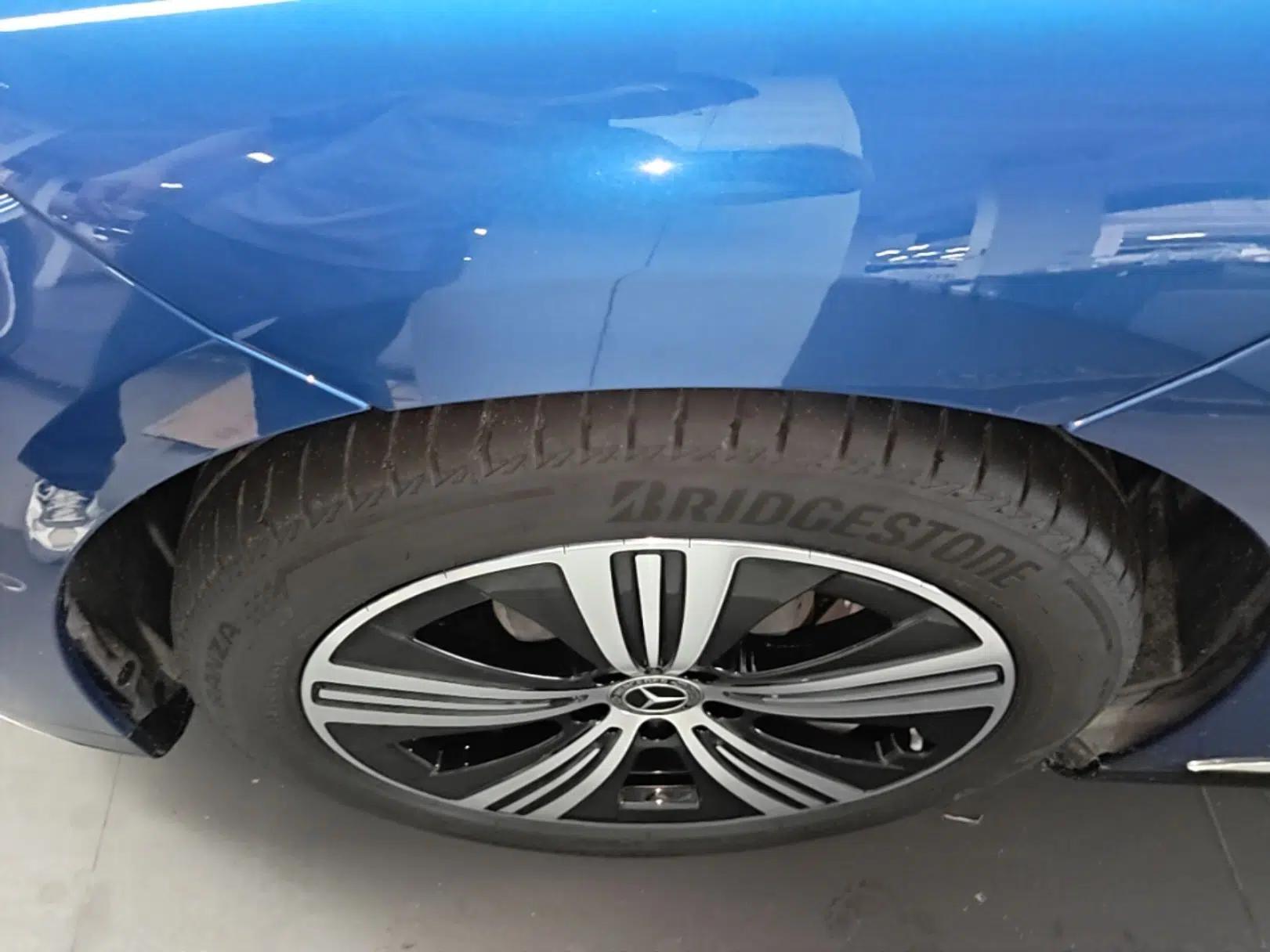 Mercedes-Benz EQE 2022 350 Luxury Edition — миниатюра 10