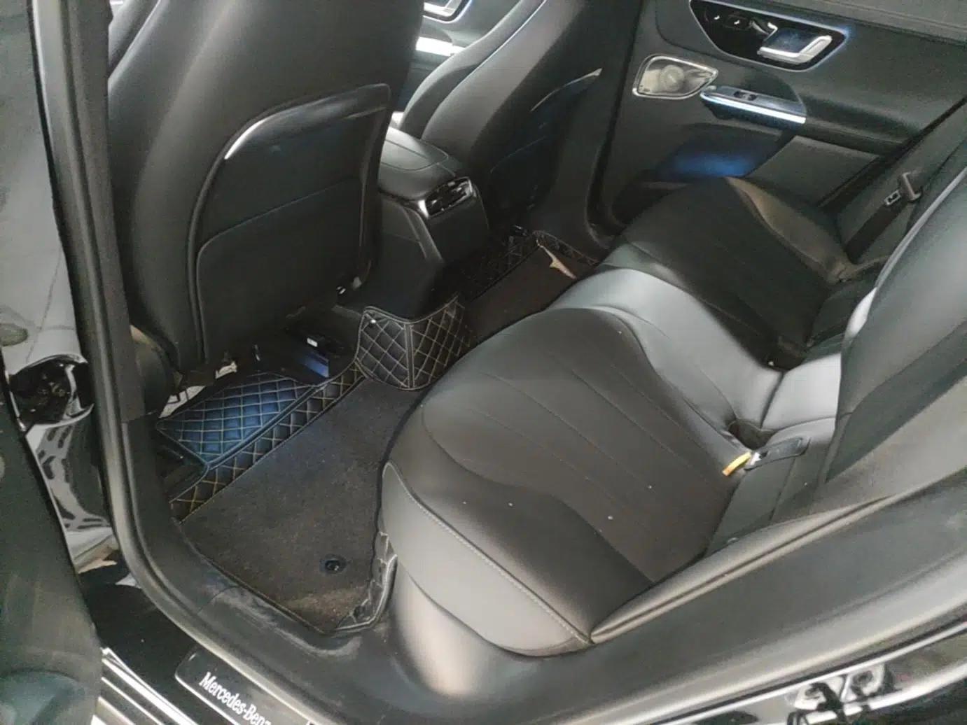 Mercedes-Benz EQE SUV 2024 500 4MATIC Luxury Edition — миниатюра 25