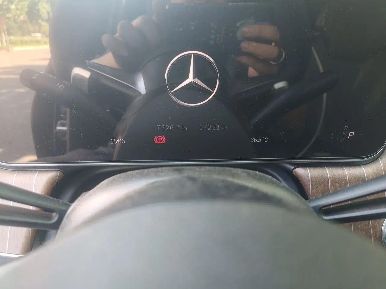 Mercedes-Benz EQE SUV 2024 500 4MATIC Luxury Edition — миниатюра 12